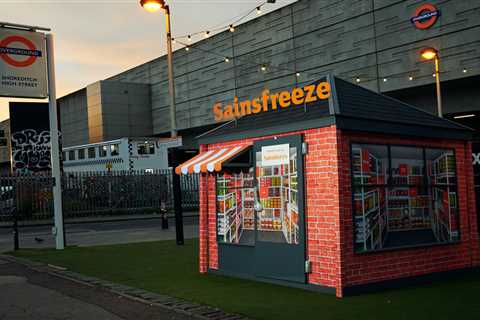 Pop-up store gives away frozen food for FREE – here’s how to get your hands on some