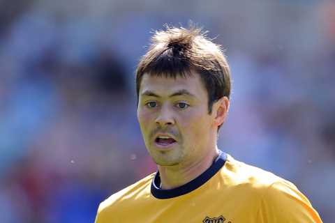 Ex-Everton star Diniyar Bilyaletdinov, 37, ‘called up to fight for Russia in Ukraine after serving..