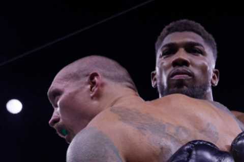 Deontay Wilder says Anthony Joshua was ‘fearful of running out of gas’ in Usyk rematch and reveals..