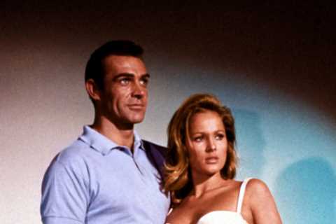 I was only journalist Sean Connery trusted – and what I found out about his chaotic James Bond film ..