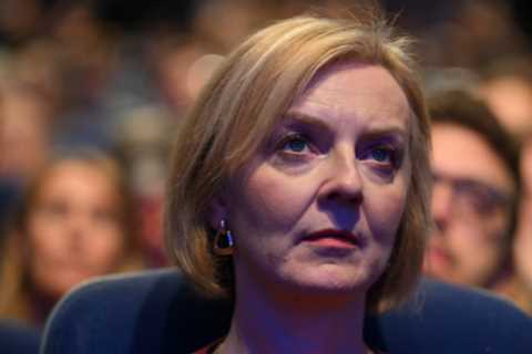 Cabinet feuding erupts at Tory conference over benefits curbs as Liz Truss faces Commons clash with ..