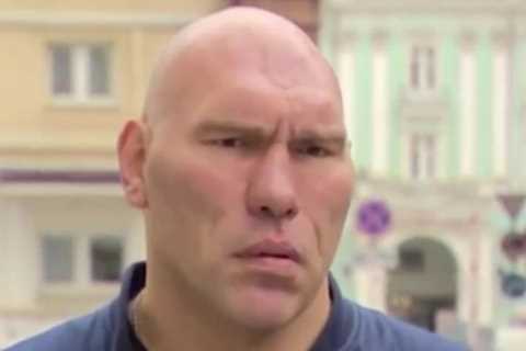 Farce as 7ft boxing champ Valuev can’t find Russian army uniform that fits for Ukraine war as he..