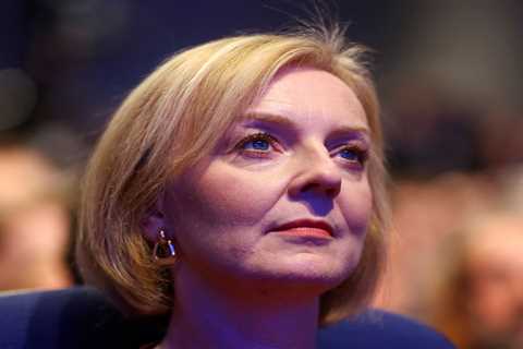 Benefits boost as Liz Truss ‘prepares to U-turn’ on plans to make real-terms cut to payment