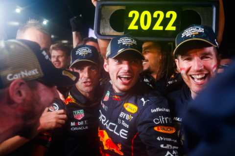‘Congratulations on your first F1 title’: Bitter Mercedes fans brutally troll Max Verstappen..