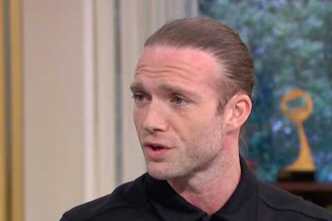Coronation Street actor Chris Fountain, 35, opens up on terrifying stroke on This Morning