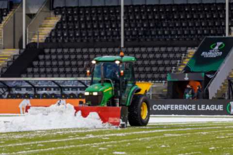 Before Arsenal play Bodo Glimt on a plastic pitch, teams likes QPR and Luton used artificial turf..