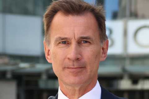 Jeremy Hunt named new Chancellor after Liz Truss fires Kwasi Kwarteng