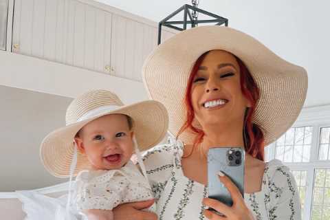 Stacey Solomon hits back at troll who accuses her of leaving Rose, one, to fend for herself
