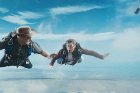 Terrified Ant and Dec jump out of a helicopter in hilarious new I’m A Celebrity trailer