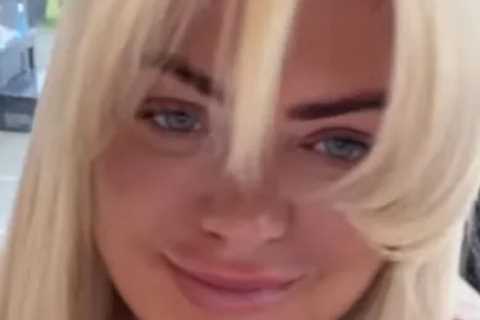 Inside Gemma Collins’ incredible Halloween themed party with light display, balloons and tasty..