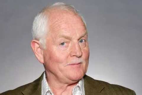 Emmerdale’s storylines are all sensationalist, it’s a shame reveals star Chris Chittell