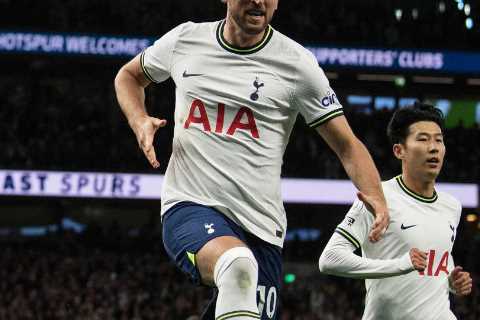 Man Utd vs Tottenham: Live stream, TV channel, kick-off time and team news for HUGE Premier League..