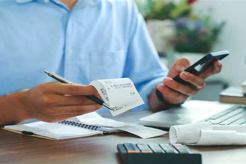 What is income tax and how does the personal allowance affect your wages?