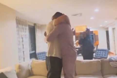 Deontay Wilder visits Robert Helenius in his hotel room to APOLOGISE for brutal KO as he’s released ..