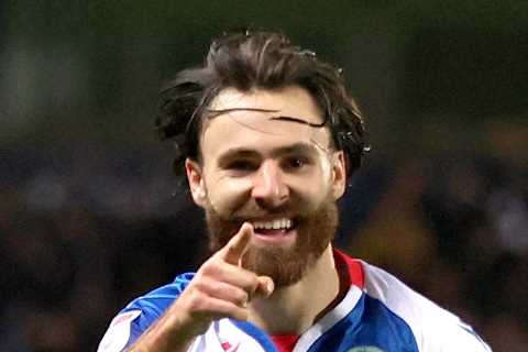 Crystal Palace to launch Ben Brereton Diaz transfer swoop as forward rejects Blackburn contract..