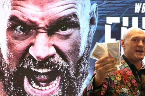 Tyson Fury reveals he will pay Piers Morgan £1million in POUND COINS after losing bet in retirement
