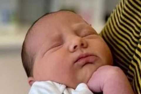 Emmerdale’s Laura Norton gives birth to second baby with co-star Mark Jordan and reveals adorable..
