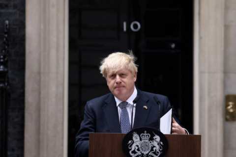 Boris Johnson ‘will cooperate in full’ with Partygate inquiry if he comes back as PM