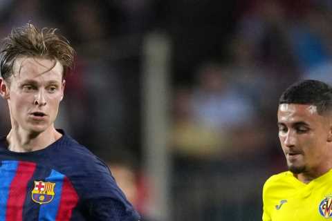 Man Utd, Chelsea and Liverpool set for Frenkie de Jong transfer battle in January with Barcelona..