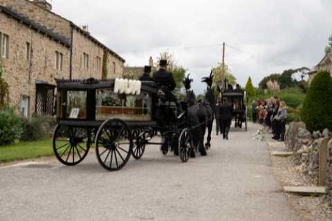 Emmerdale spoiler: Double Dingle funeral brings whole of village to a standstill