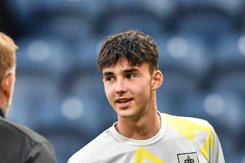 Burnley fast-track wonderkid keeper Charlie Casper into first-team training under Vincent Kompany..