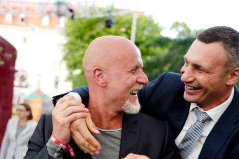 Inside McFit millionaire Rainer Schaller’s 20yr friendship with boxing star Klitschko after..