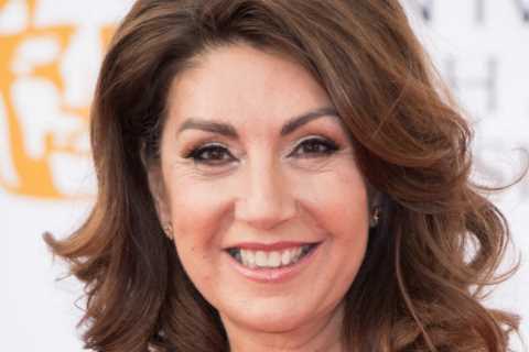 Jane McDonald makes shock announcement after news she has ‘joined Rishi Sunak’s Government’ goes..