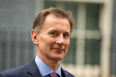 Jeremy Hunt eyeing fresh windfall tax grab on eye-watering profits made by energy giants