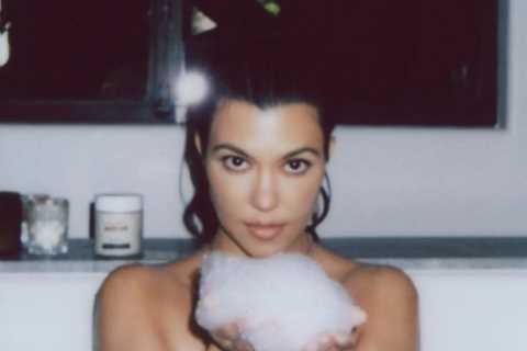 Kourtney Kardashian shocks fans as she goes totally naked in the bathtub for racy new NSFW photos