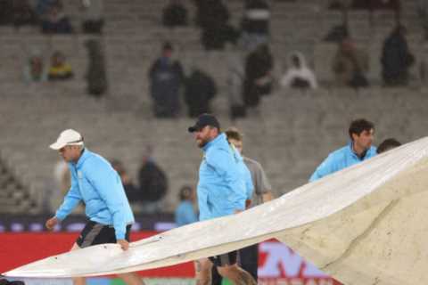What is net run rate in cricket and how is it calculated?