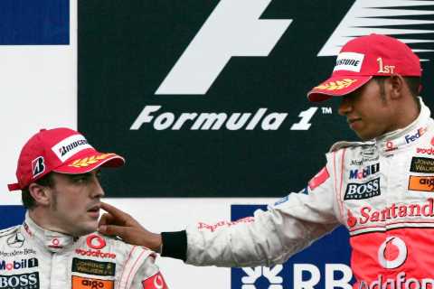 Lewis Hamilton brutally trolls ex-team-mate Fernando Alonso on Twitter after Spaniard’s claim about ..