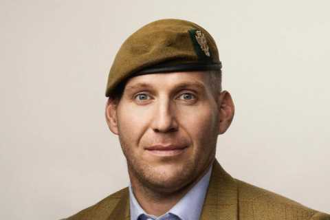 I trained with Prince William but a decade later I nearly killed myself – please buy a poppy to..