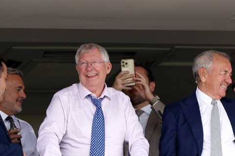 World’s most glamorous racegoers – and Alex Ferguson – light up rain-hit Melbourne Cup and its..