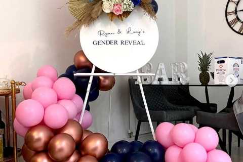 Inside Coronation Street’s Lucy Fallon’s gender reveal party with gorgeous balloon display
