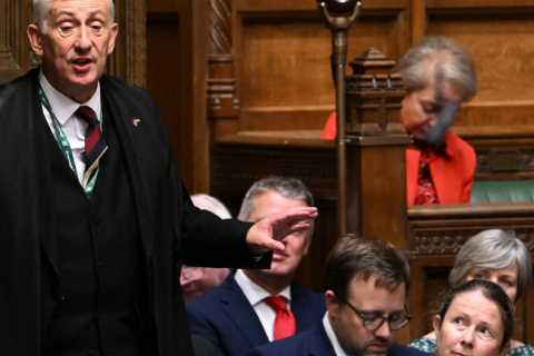 Commons Speaker Lindsay Hoyle slams Matt Hancock for entering I’m A Celeb jungle