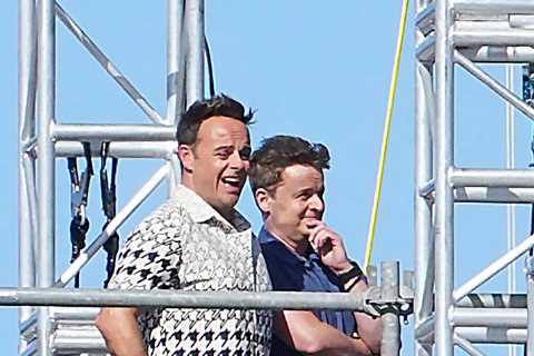 I’m A Celebrity first look: Ant and Dec laugh as terrified stars fall off Walk The Plank Bushtucker ..