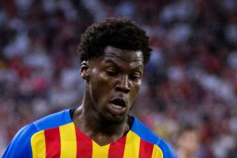 ‘I loved playing there’ – Valencia star Yunus Musah open to Arsenal transfer return after..