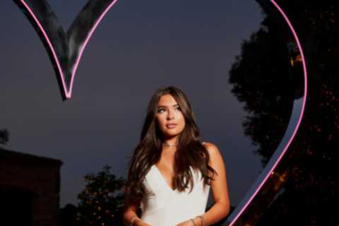 Love Island fans spot sweet detail in Gemma Owen’s sizzling holiday snap