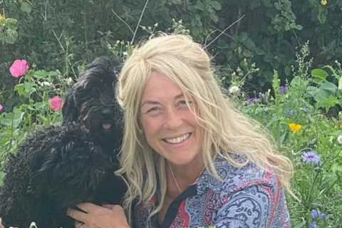 TV star Sarah Beeny shaves her head saying ‘I’m not afraid to go bald’ after cancer diagnosis