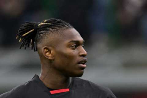Chelsea in Rafael Leao transfer boost as AC Milan star ‘demands club-record wages to stay at San..