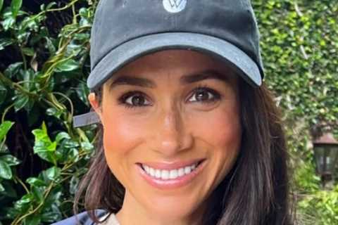 Meghan Markle shows off ‘I voted’ sticker as she beams in new snap shared for US midterm elections