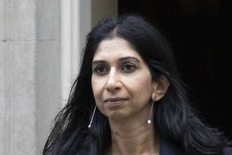 Suella Braverman blasts police  for letting eco extremists get ‘out of control’