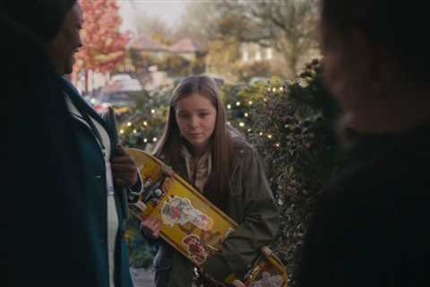 Who sings the John Lewis advert soundtrack and cover of Blink 182’s All The Small Things?
