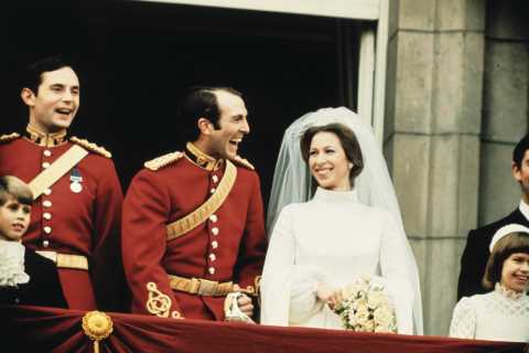 When did Princess Anne and Mark Phillips divorce?