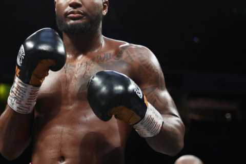 Viddal Riley’s coach warns him not to rule out ‘easy money’ Jake Paul fight as opportunity is ‘too..