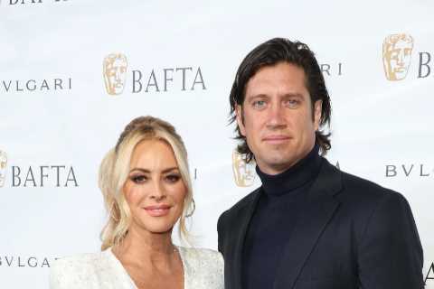 Vernon Kay defends ‘unbelievable’ wife Tess Daly after Strictly host was described as ‘dull’