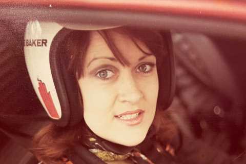 Sue Baker dead – Tributes to original BBC Top Gear presenter as she dies aged 67 after motor..