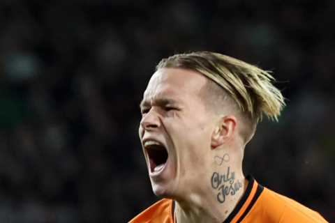 Arsenal told to pay £88.8m to land Mykhaylo Mudryk transfer as Shakhtar Donetsk compare him to..