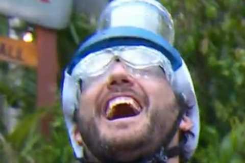 I’m A Celebrity fans in hysterics at Mike’s VERY crude comment about Seann during challenge