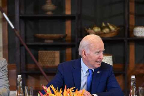 Rishi Sunak plays down prospect of wrapping up trade deal with US after talks with Biden at G20